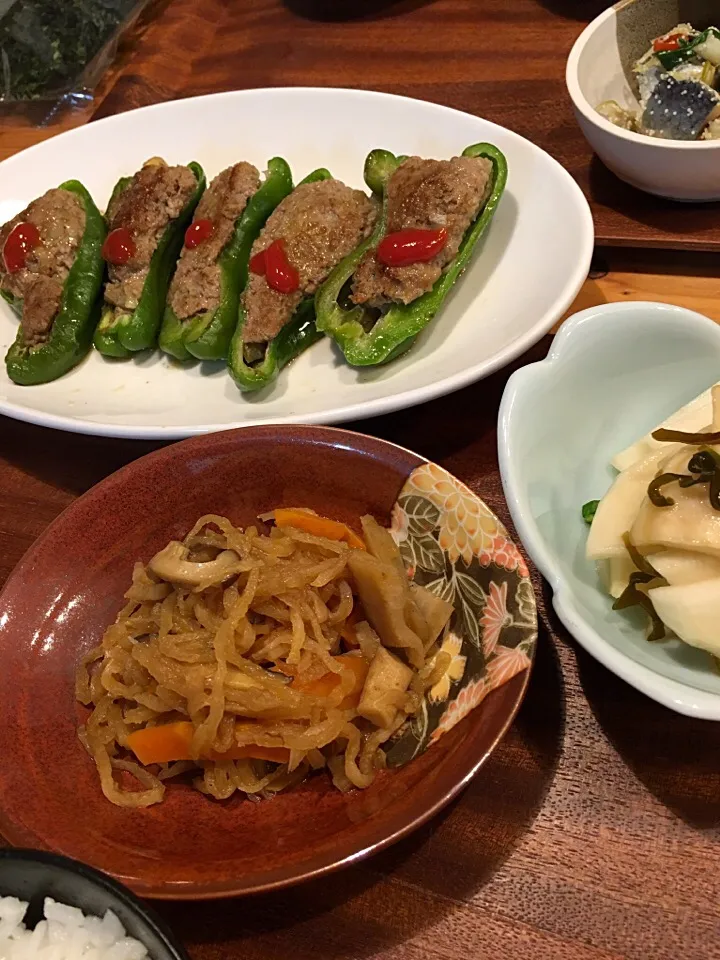 2016.5.20 晩御飯はピーマンの肉詰め&切干大根の煮物&カブの塩昆布漬け|あっきーよさん