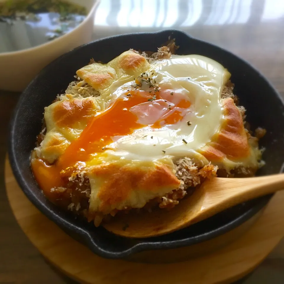 昨日のカレー🍛救済🚑🚑🚑 #スキレット deカレードリア😋😋😋|いしくん。（たまご王子🥚🐣🐥🐔）さん