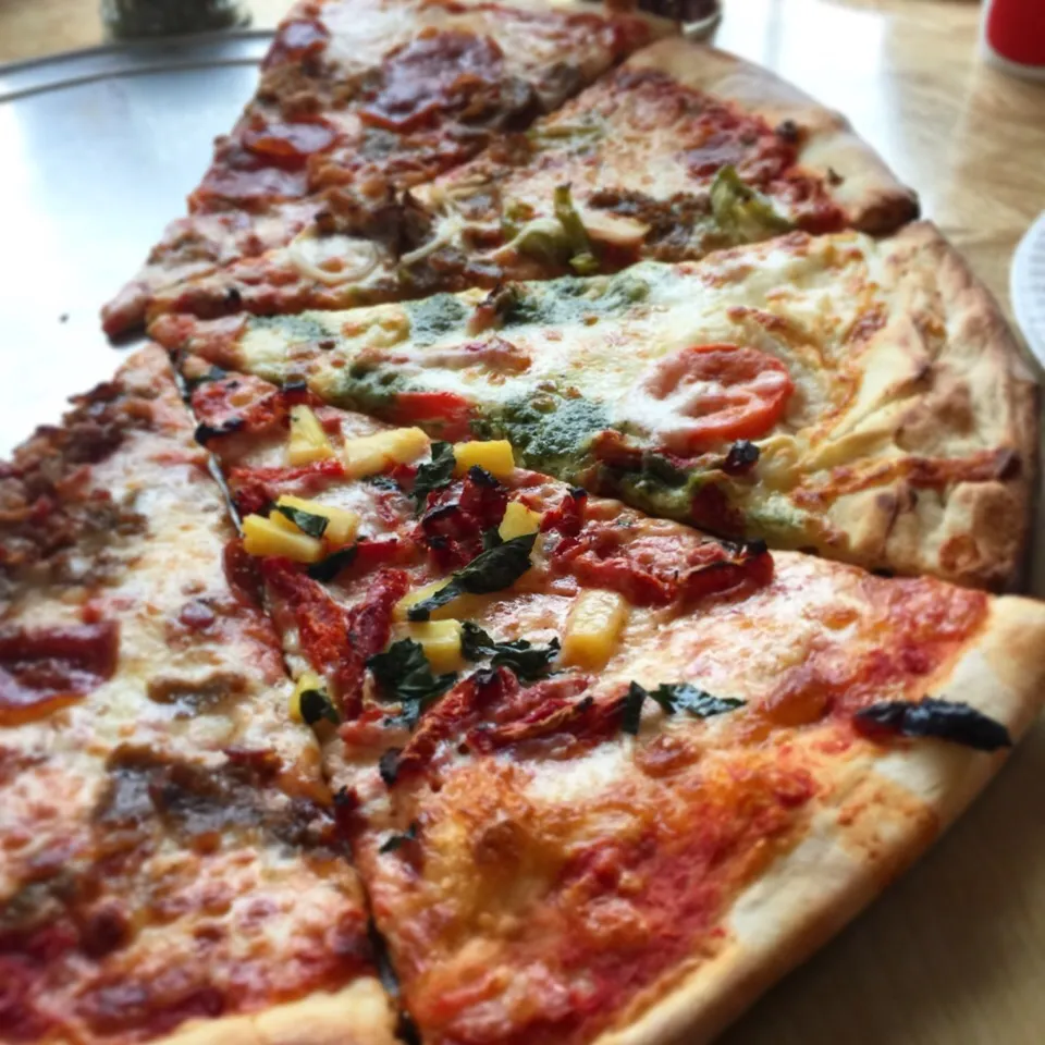 Pizza in Arcata, CA|mamaeriさん