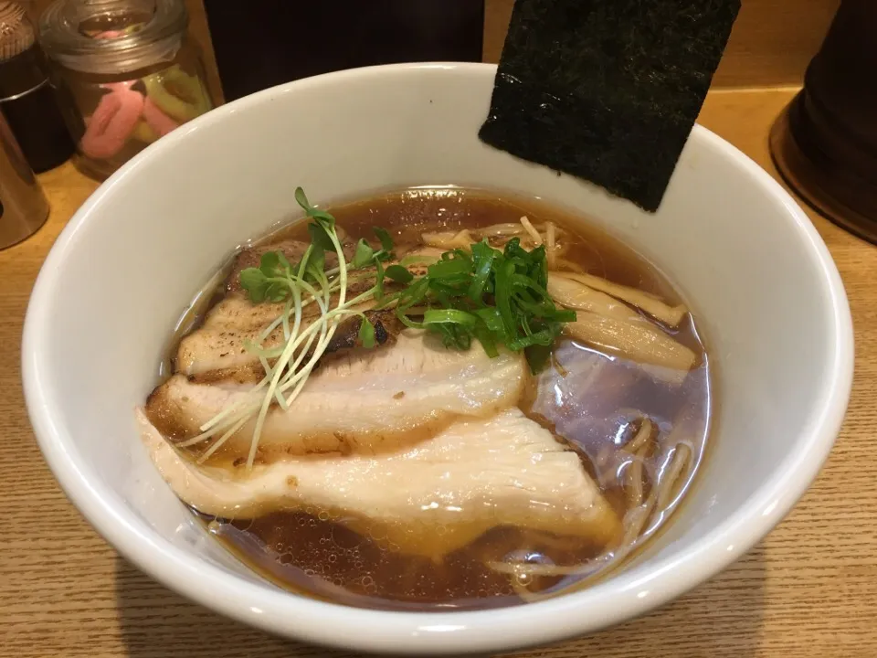 特製黒ラーメン(濃厚醤油ラーメン)＋炙りチャーシュー|マロさん