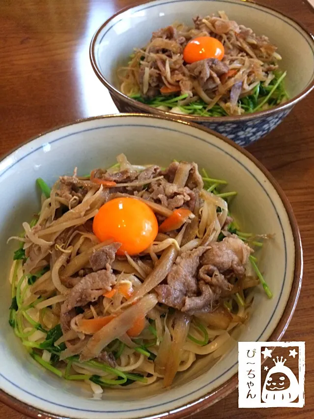 豚肉と野菜の炒め物ぶっかけうどん😊|☆ぴ〜ちゃん☆さん