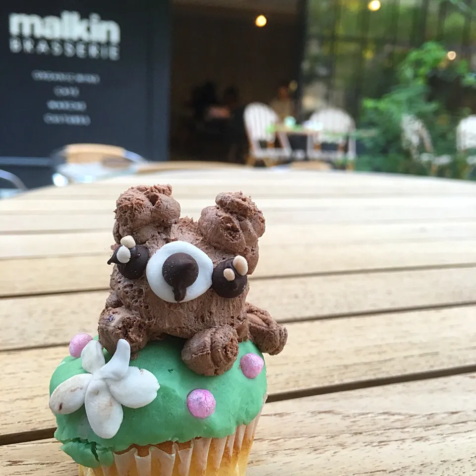 今日はカップケーキ教室
岐阜大学の女子達に伝授〜(=^ェ^=)
笑顔が生まれましたー|大島愛子さん