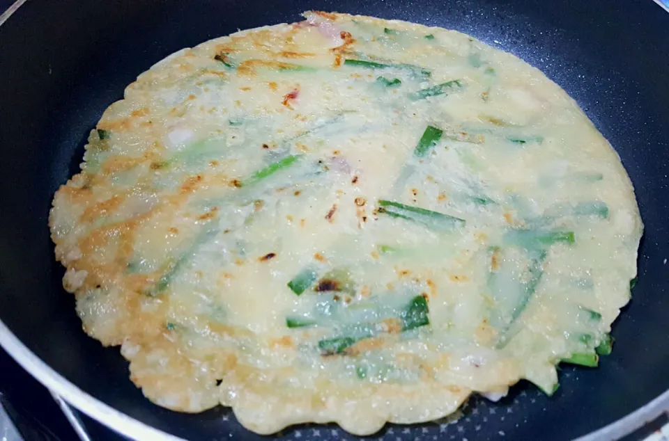 チヂミ焼き中♪|しあるさん