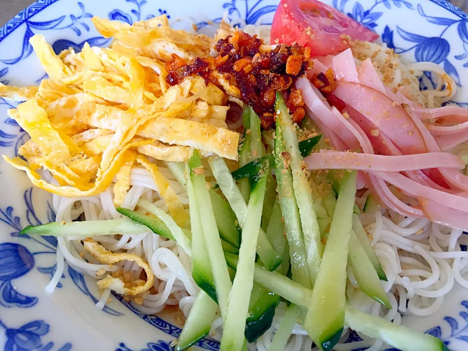 冷やし中華風そうめん|けいちゃんさん