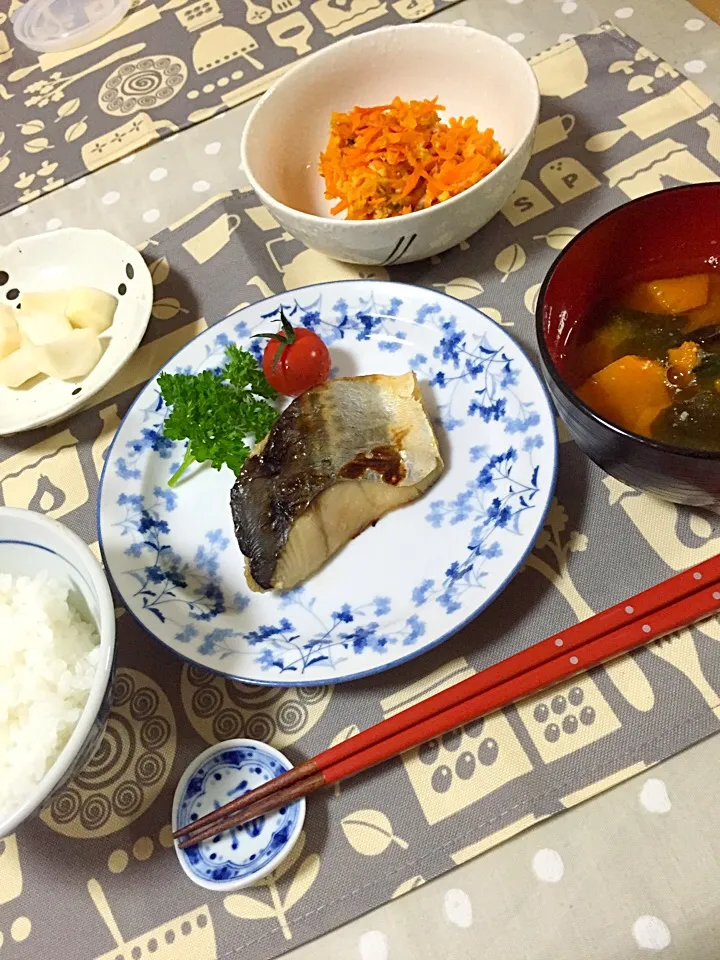 今夜は和食セット、さわらの西京焼き〜|チィズママさん