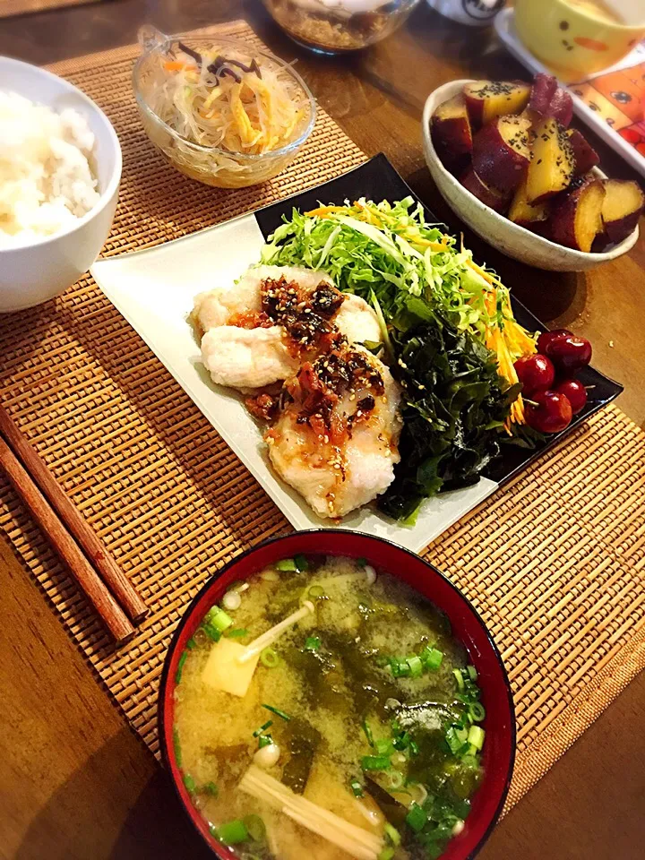 鶏のつるりん梅肉ソース定食|けみさん