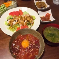 Snapdishの料理写真:マグロユッケ丼|sawseaさん