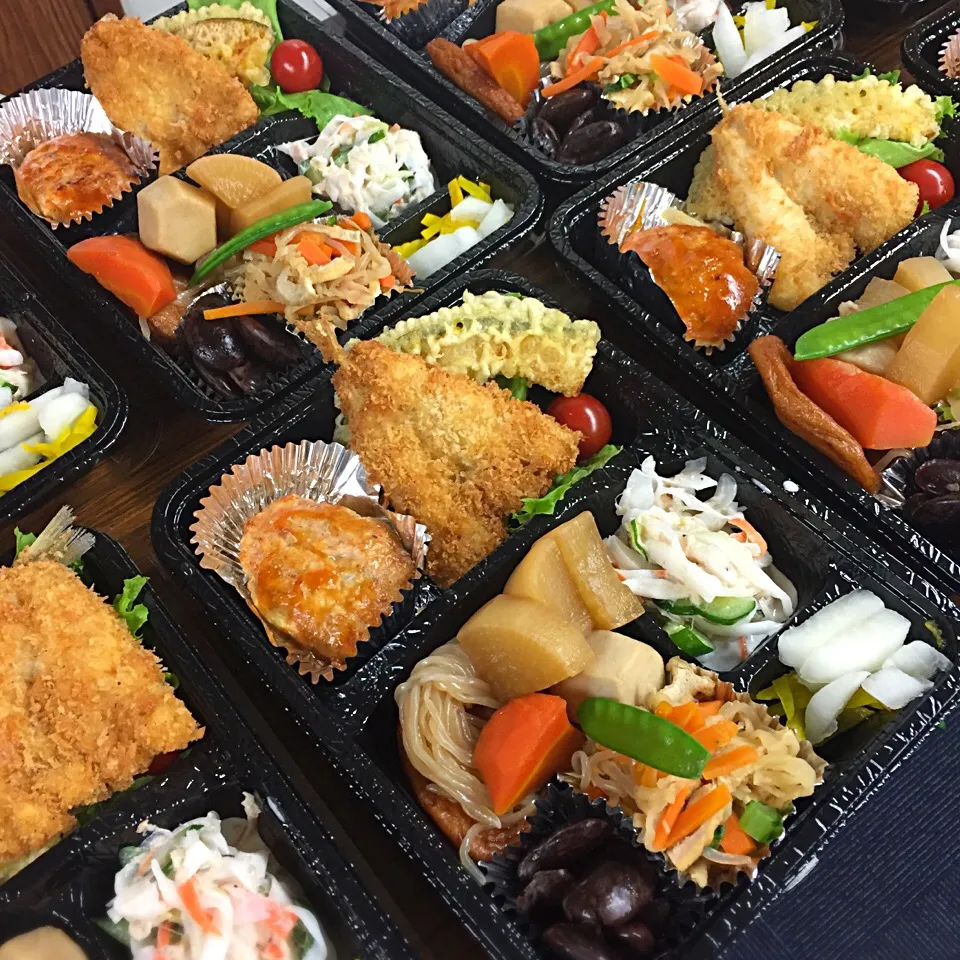 なでしこ弁当…高齢者向け配食弁当|Floraさん