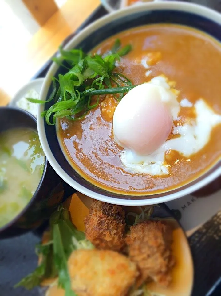 Snapdishの料理写真:国産和牛の京風カツカレー丼定食|チカさん