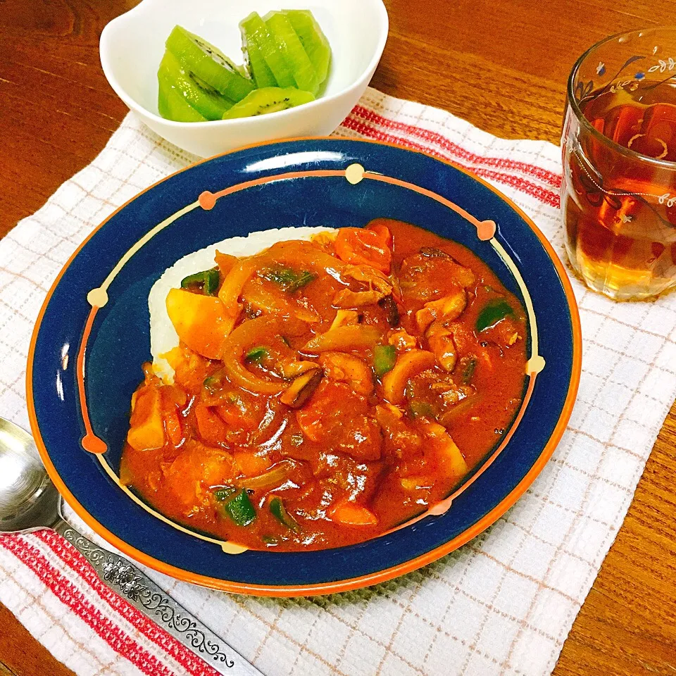 Snapdishの料理写真:夏野菜のバターチキンカレー|wanaminさん