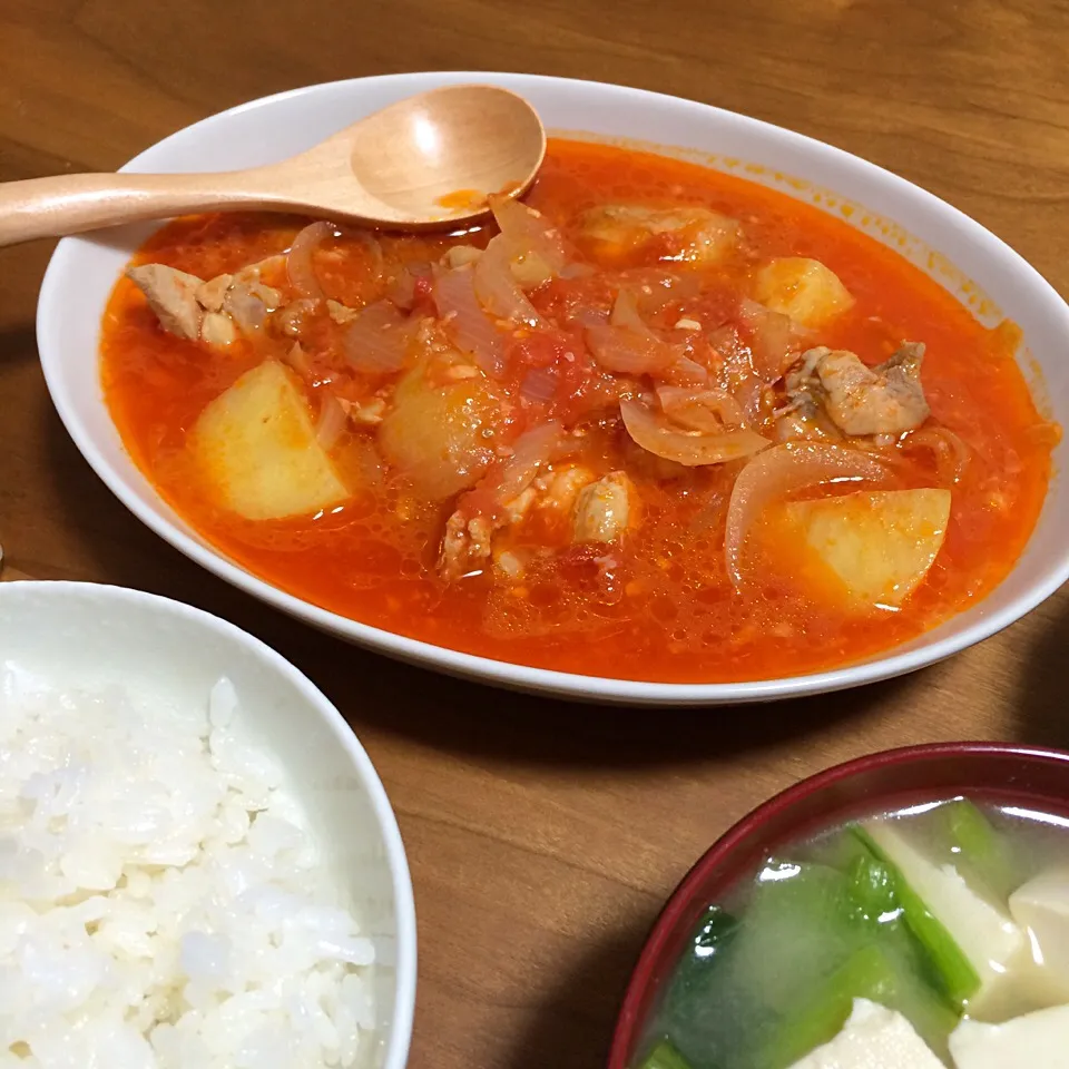 鶏肉の塩麹トマト煮込み|ponhoppelさん