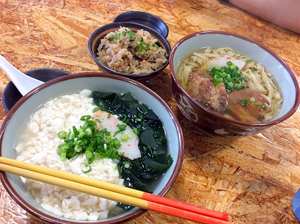 ゆし豆腐そば
ソーキそば
ジューシーご飯|irieさん