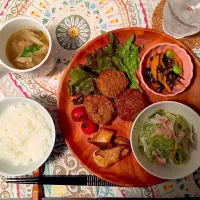 Snapdishの料理写真:昨日の作り置き晩御飯🍴|ゆきてぃさん