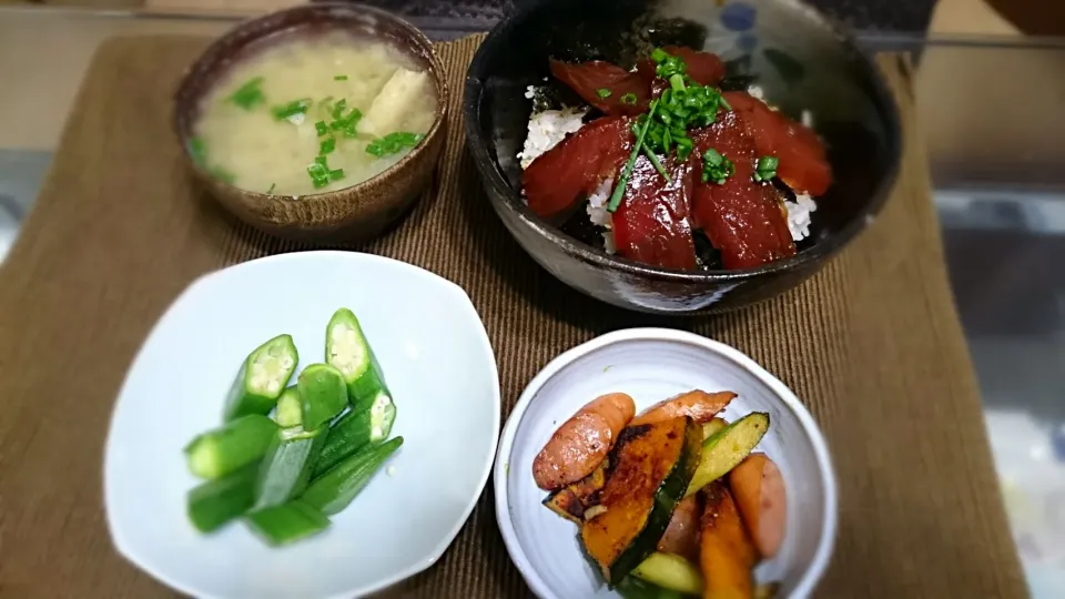 2016.5.21 漬けまぐろ丼🍜|らんちゃんさん