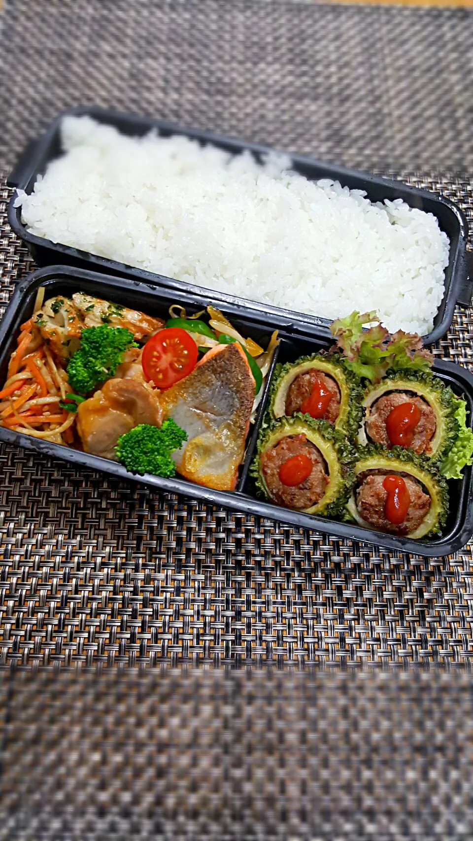 今日のお弁当❕ゴーヤ肉詰め(*^-^*)|クッキングオヤジさん