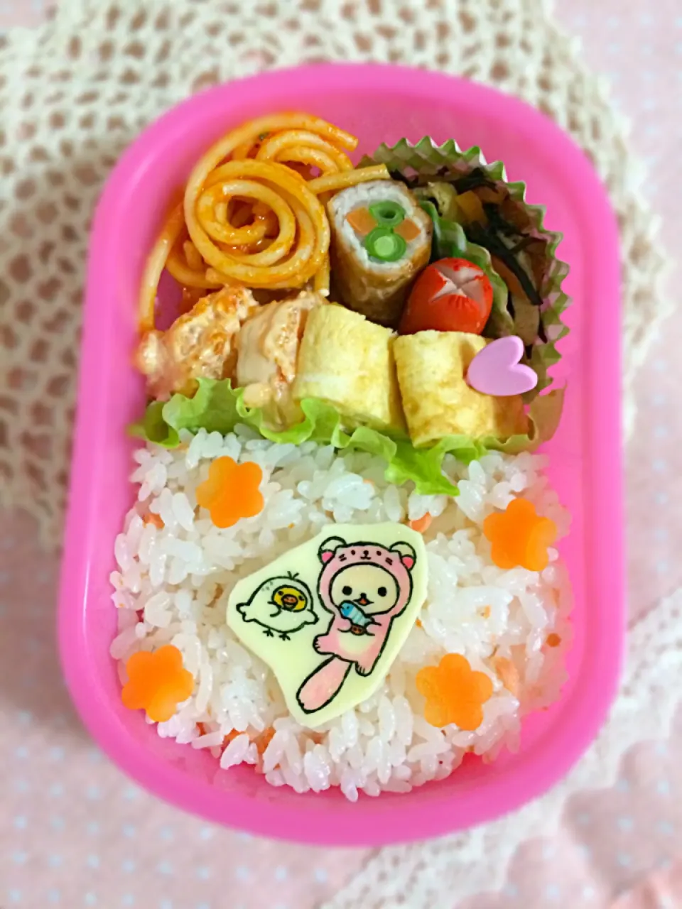 らっこなこりらっくまとあざらしのキイロイトリ弁当♡|いとちぃ★さん