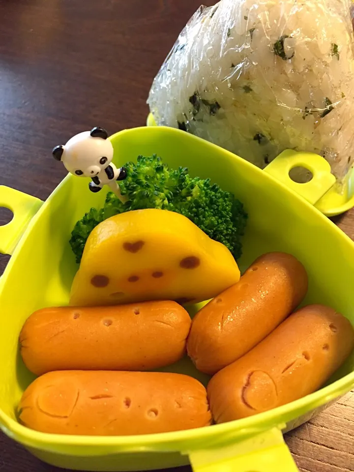 Snapdishの料理写真:軽弁  軽食ってこんなもん？|nkさん