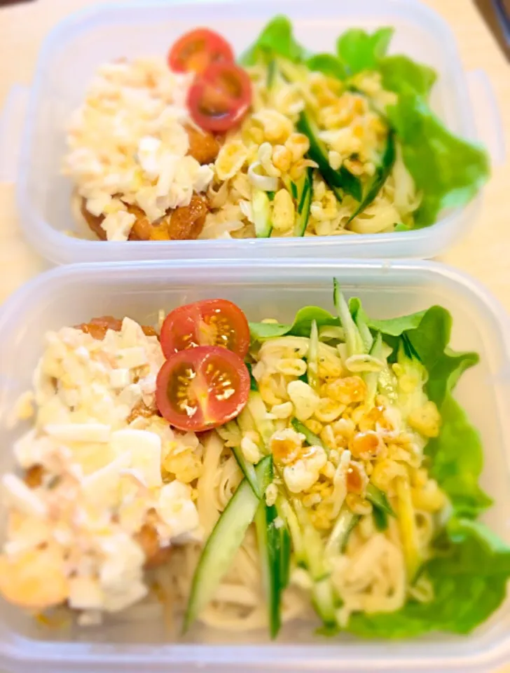 糖質０麺で冷やしたぬきうどん弁当。
チキン南蛮添えて✨|きょうこさん