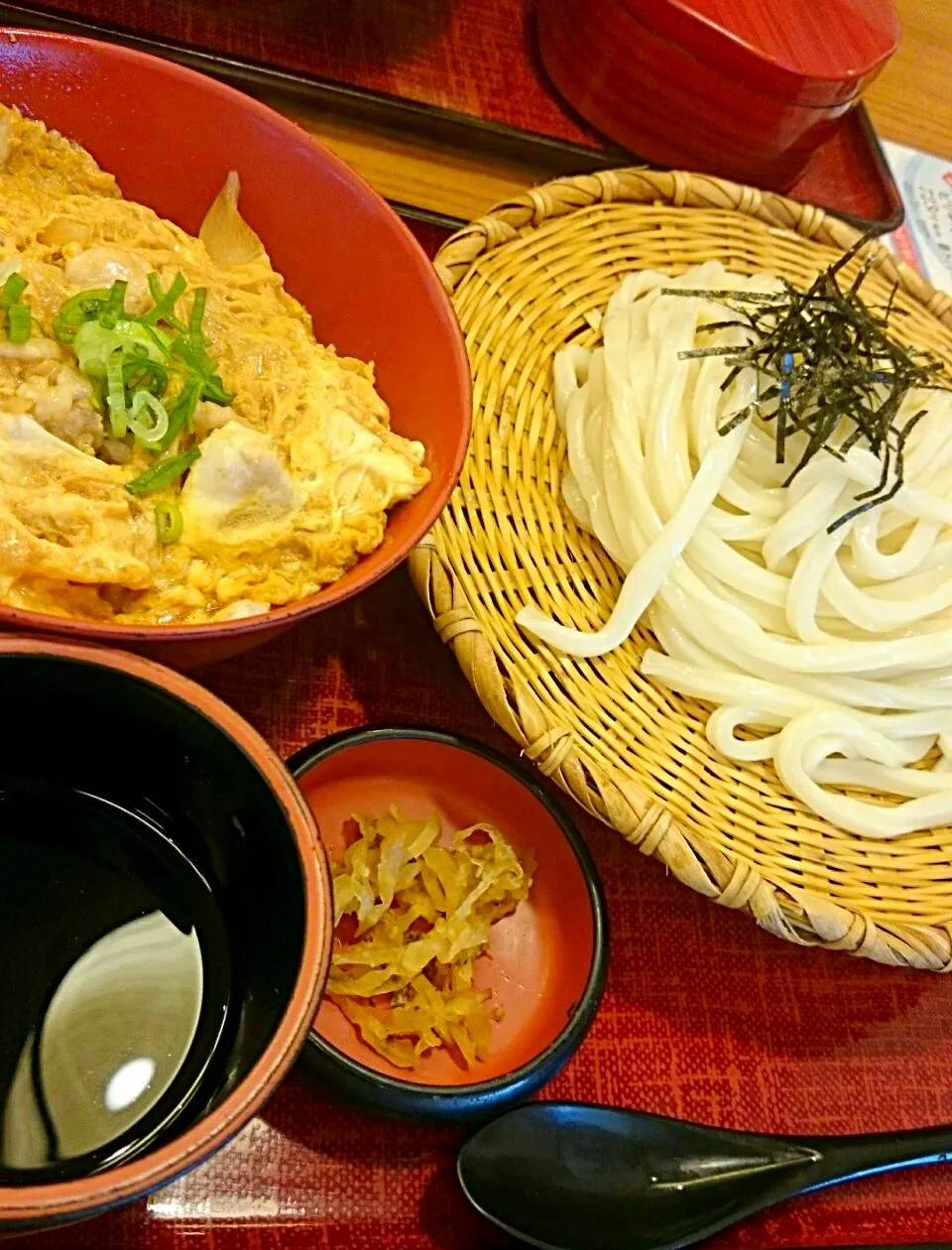 今日の昼食    ~親子丼定食~|りくれんさん