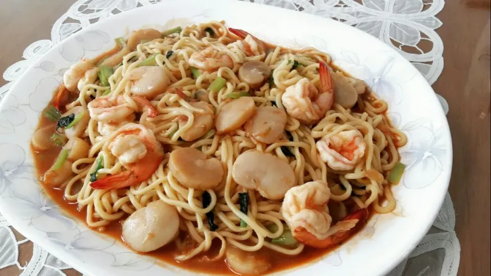 seafood fried noodle|steven z.y.さん