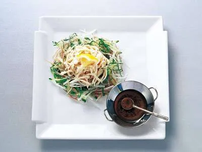 田中 愛子さんの[ささ身の酒蒸しサラダ 塩ごまだれ添え]|みんなのきょうの料理さん