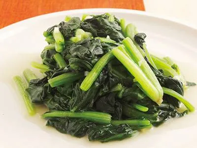 吉田 勝彦さんの[ほうれんそうのにんにく炒め]|みんなのきょうの料理さん