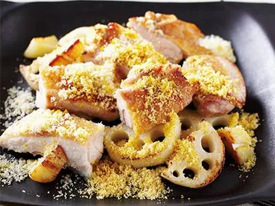 小田 真規子さんの[鶏もも肉とれんこんのにんにくソテー]|みんなのきょうの料理さん