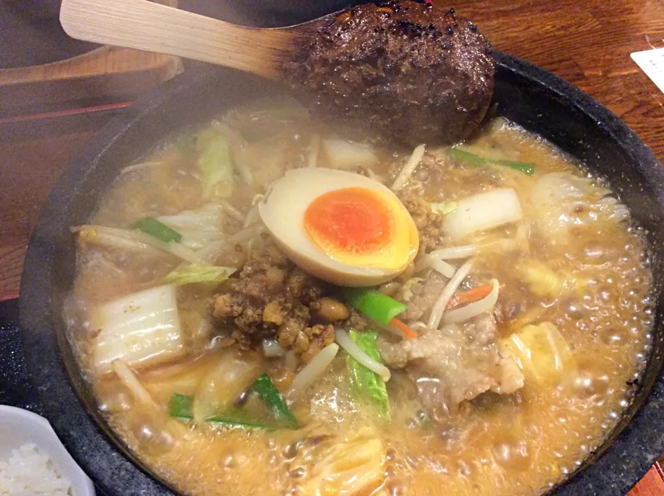 熟成焦がし味噌の石焼きラーメン|irieさん