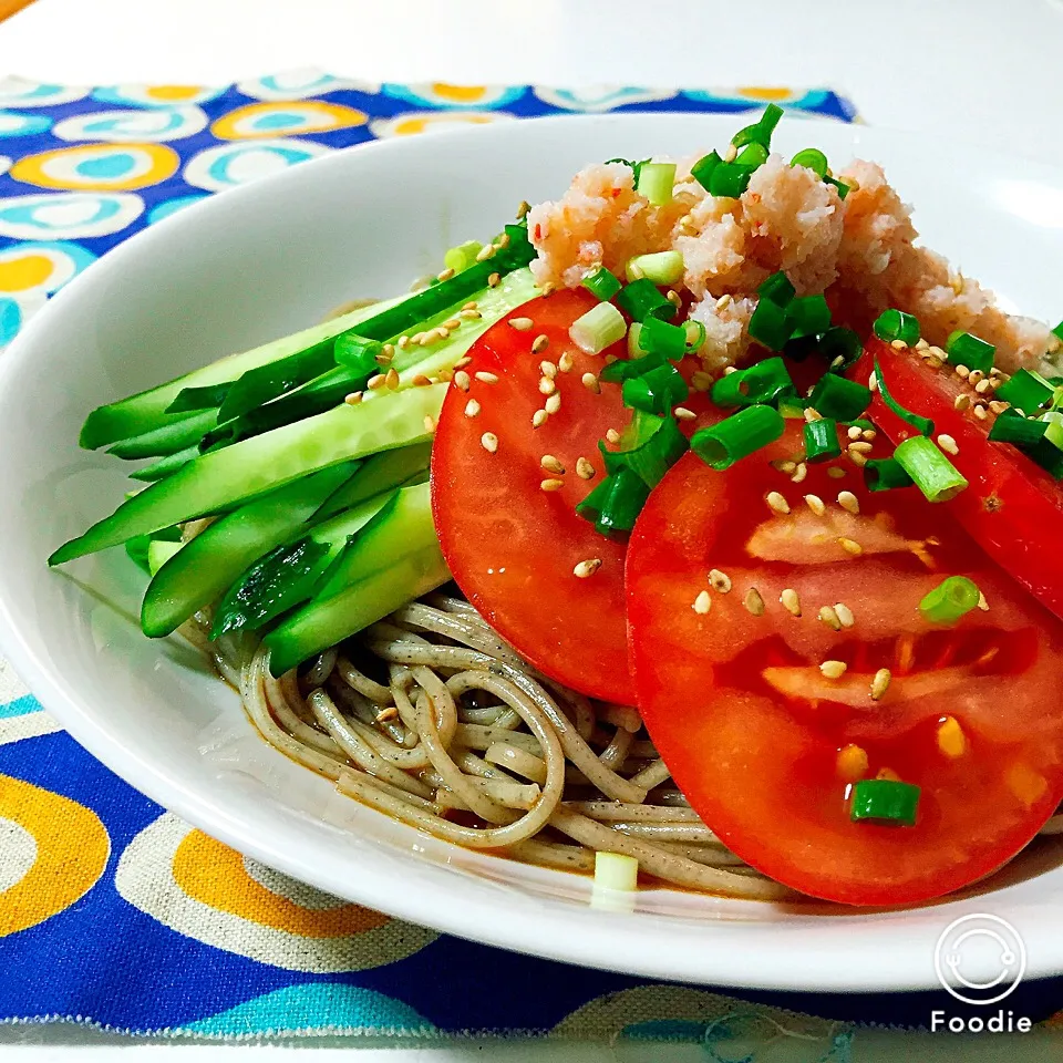 ピリ辛ビビンそうめん蟹缶添え|にこりんさん