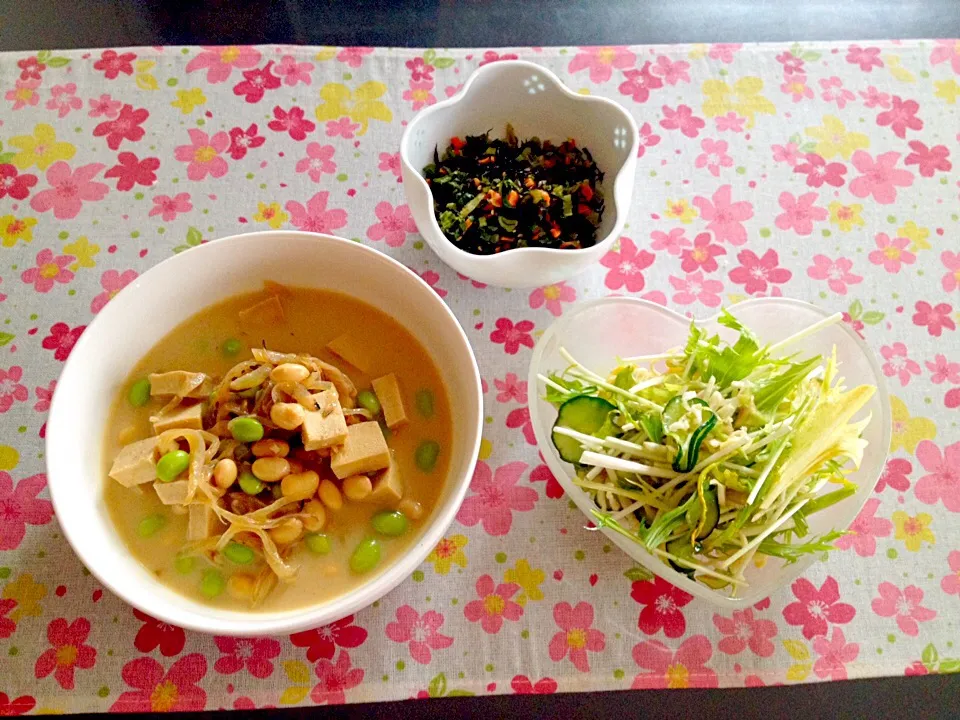 ベジ料理♡大豆たっぷり豆乳カレースープのご飯|みよさん