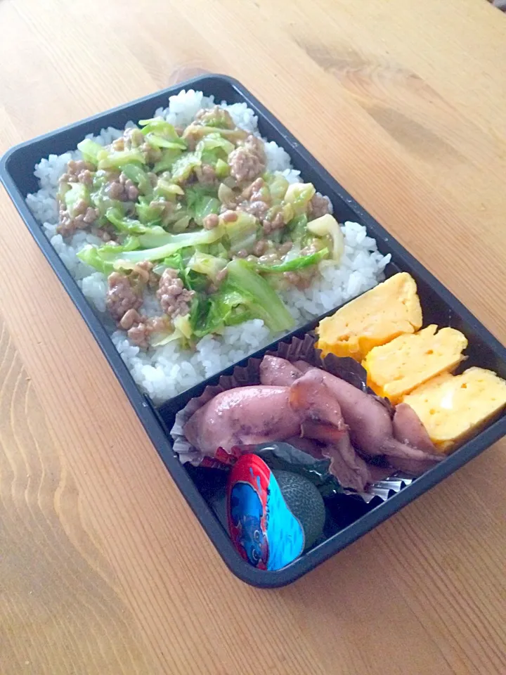 肉キャベツ丼弁当🍱|meyou..さん