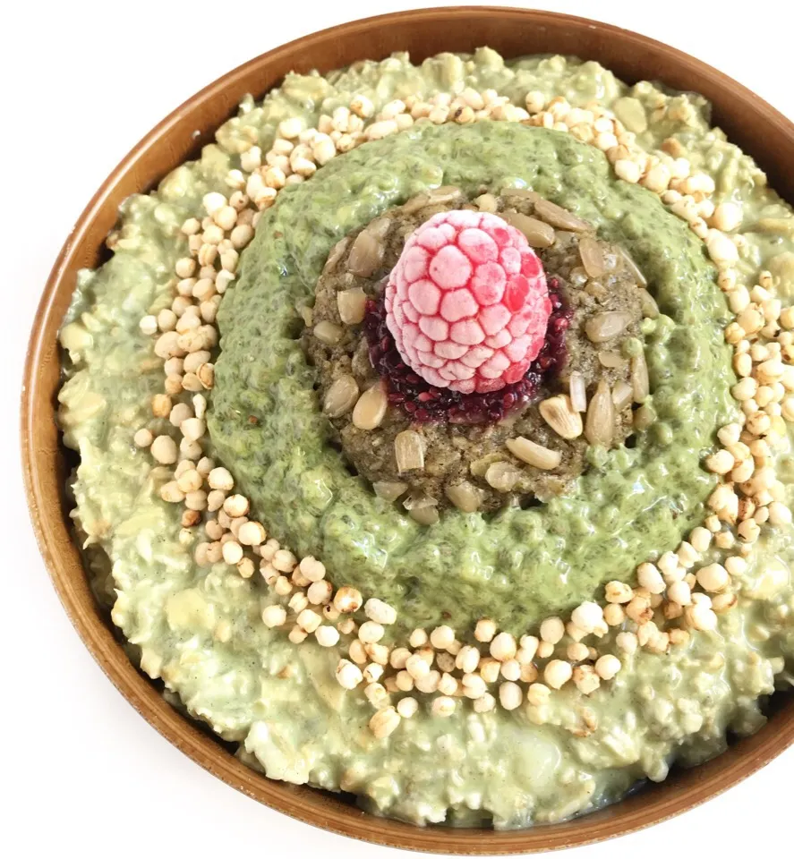 Matcha oats, matcha chia pudding, matcha cookie, quinoa pops|coxiella24さん