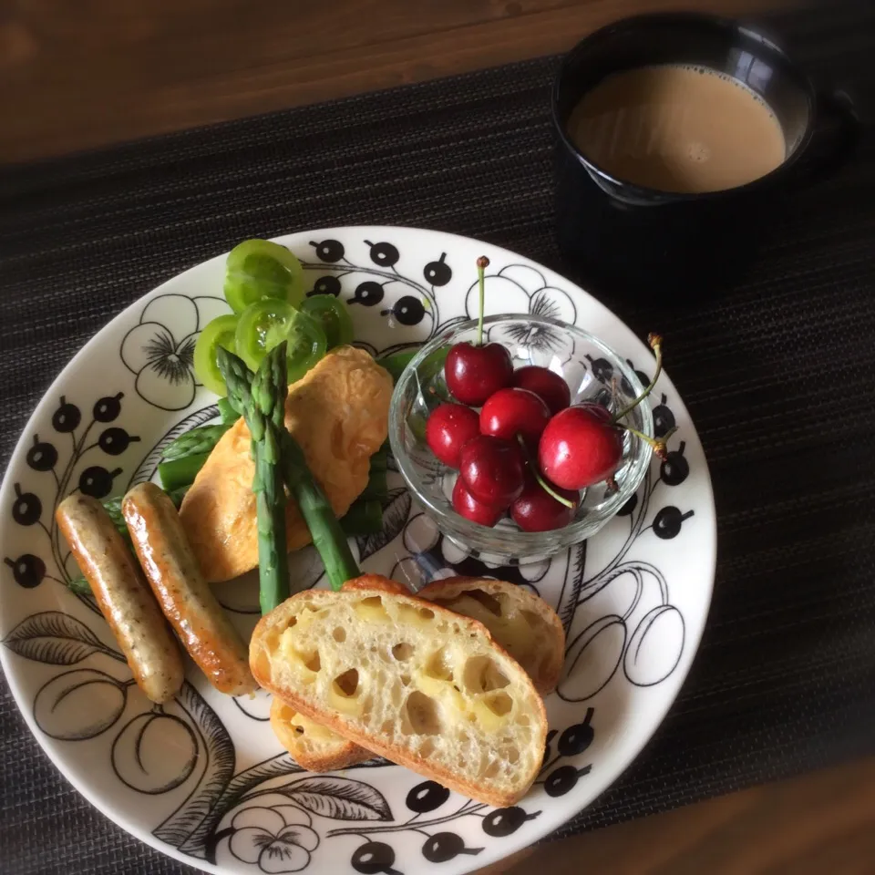 今日の朝ごはん|ぺんぎんさん