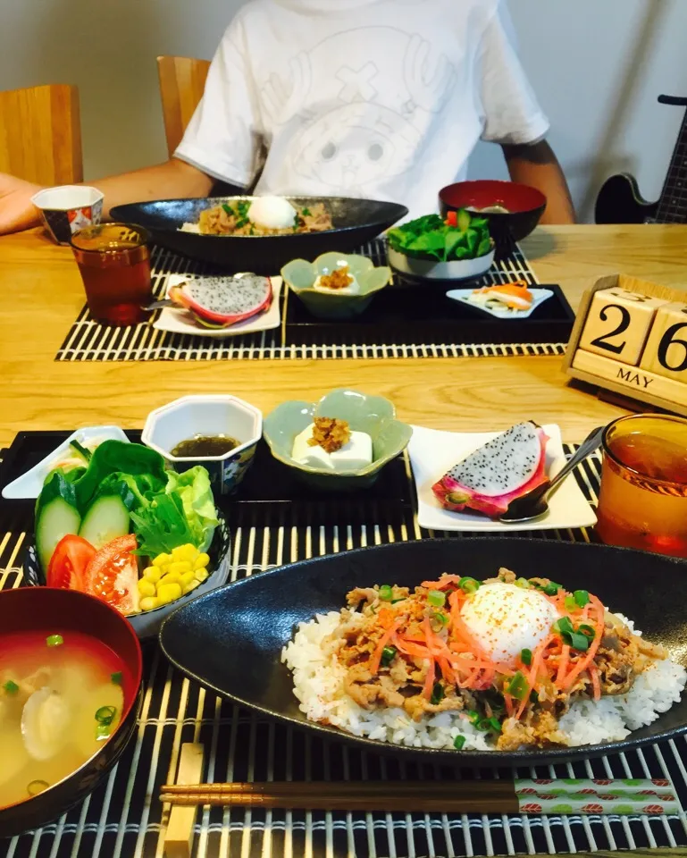 温玉乗せ豚丼(*^_^*)|Kaoさん