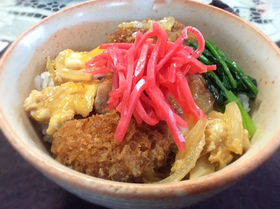 コロッケ丼😋|アライさんさん