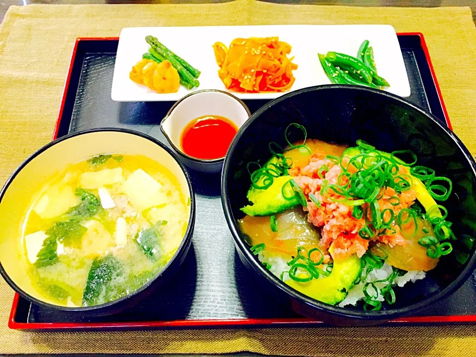 マグロ漬けたたき丼
今日の夜ご飯(^^)|るみさん