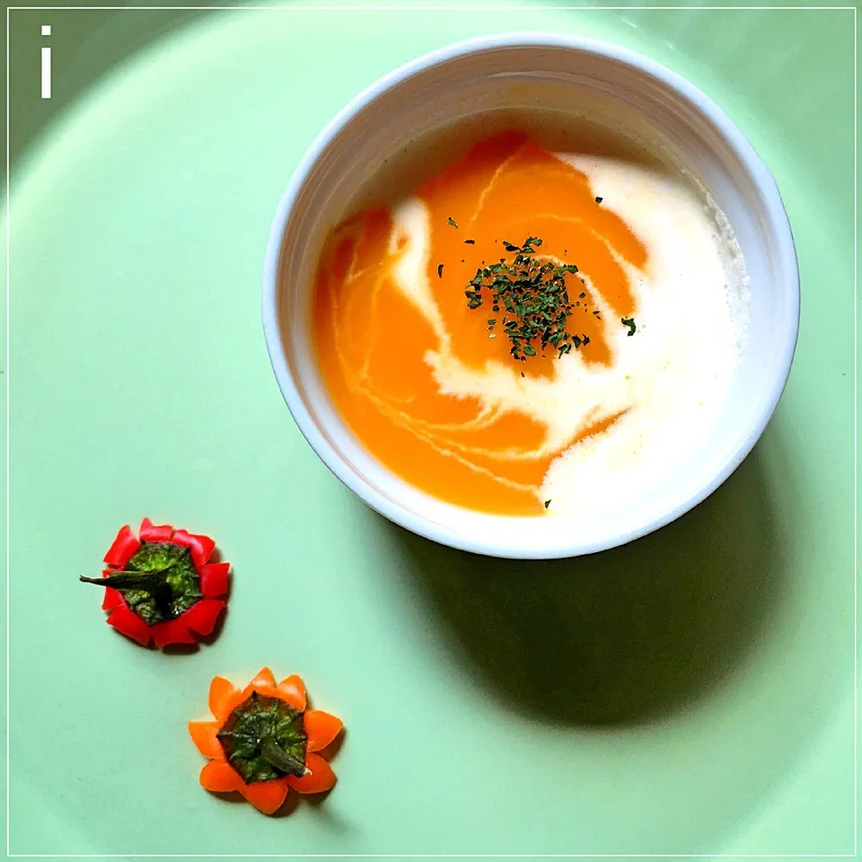 Snapdishの料理写真:にんじんのポタージュ 【Carrot potage】|izoomさん