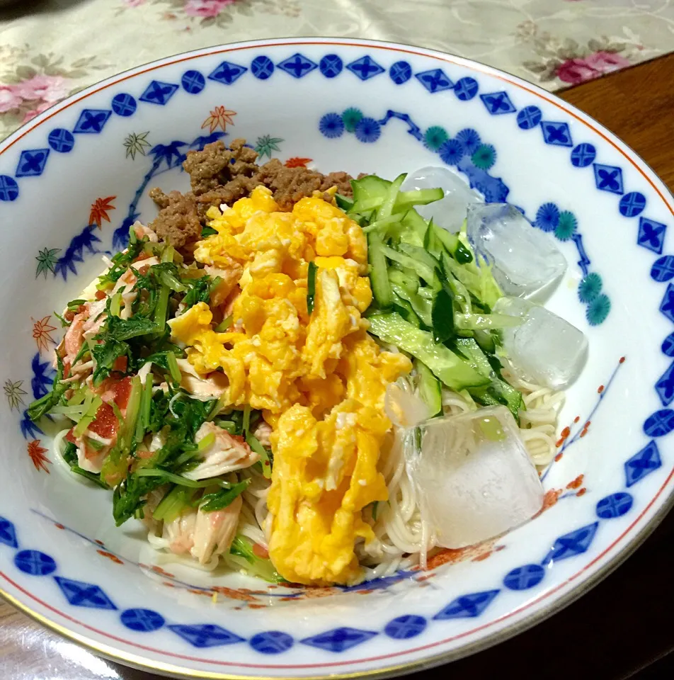 暑い一日…冷たい具たくさんの素麺ぶっかけ🍜|keikoさん