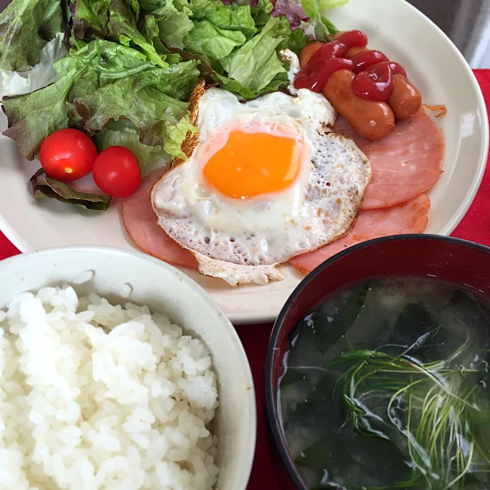 ハムエッグ定食|純さん