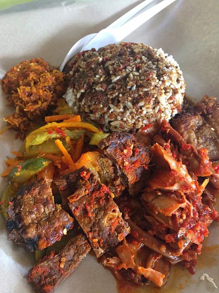 Snapdishの料理写真:Nasi rawon @ Marsiling food centre|Ong Sor Fernさん