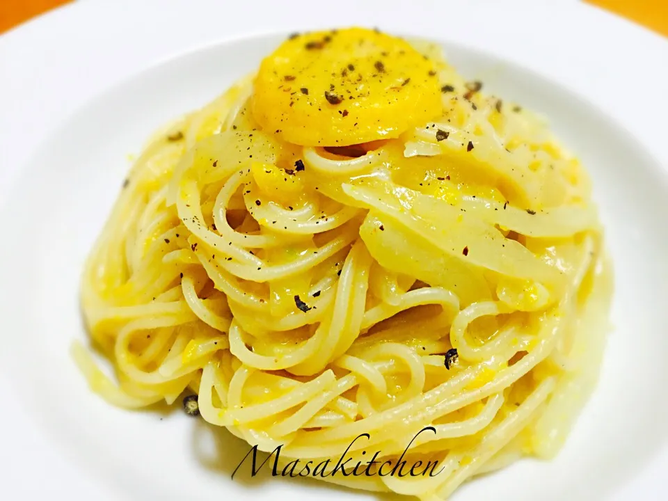 Yellow zucchini&onion pasta|Masakiさん