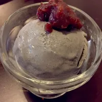 Goma ice cream (sesame flavor)|Sean Limさん