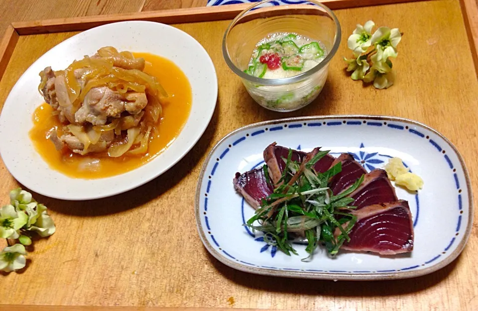 晩ごはん✿◕ ▿ ◕)ﾉ"
鰹たたき
鶏肉甘酢煮
おくらと山芋の梅肉あえ|naomiさん