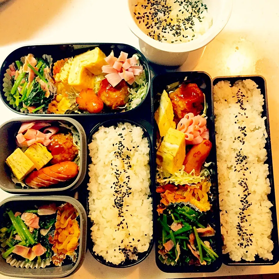 Snapdishの料理写真:お弁当5/27 ほうれん草とベーコン炒め、タコさんウィンナー、卵焼き、切り干し大根|きささん