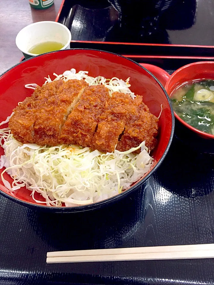 駒ケ岳SAソースカツ丼|☆光るさん