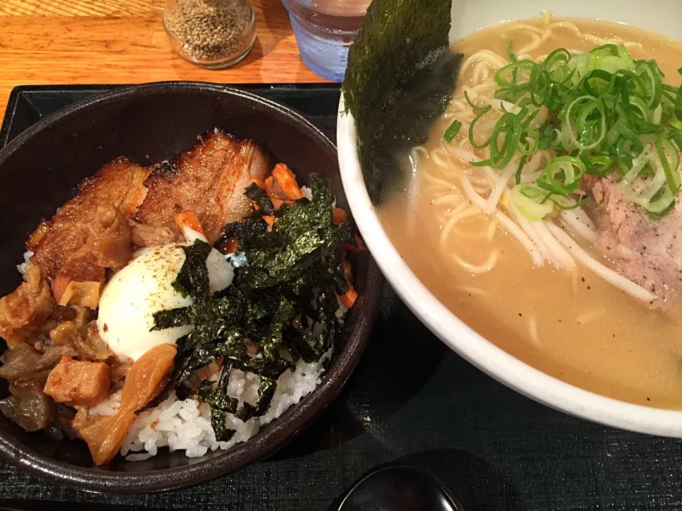 ラーメンたろう ハーフ&ハーフセット|うえのぶさん