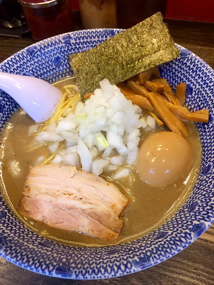 Snapdishの料理写真:濃厚煮干しそば|けんさん