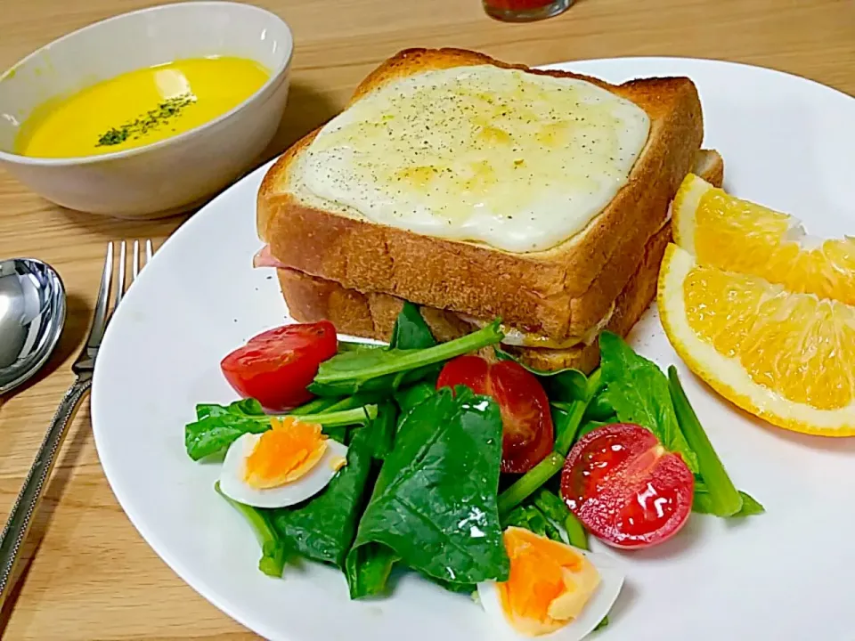 hot sandwich crouque monsieur ハムクロック ムッシュ
 #hot sandwich #beginners cook #yummy|nene_rozieさん