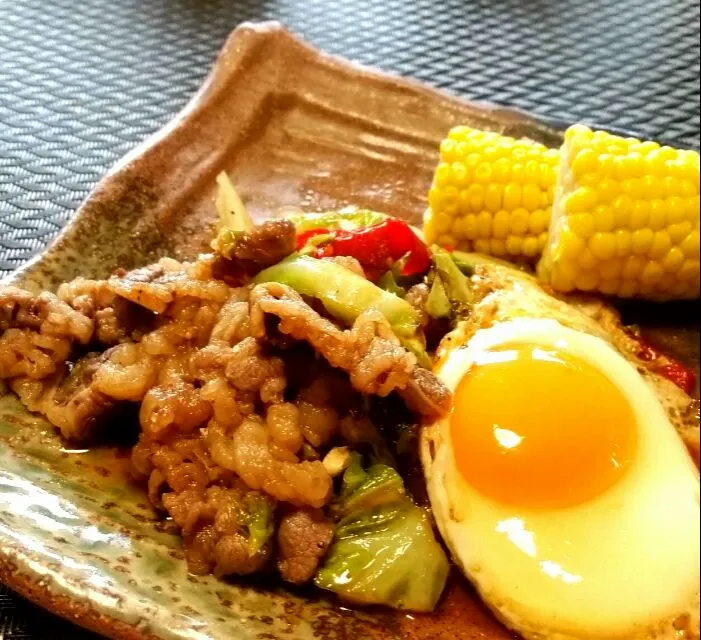 今月７回目のゴルフ　は　雨雨雨
朝から焼き肉定食風　初のスイートコーンはウマ！|直樹さん