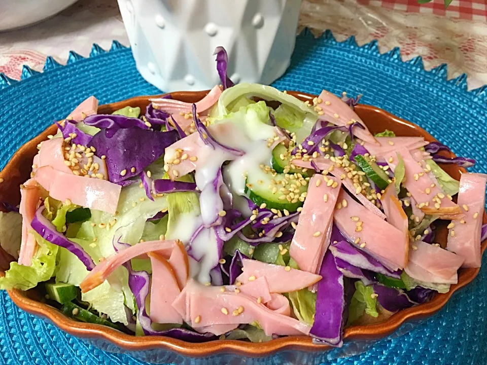 Snapdishの料理写真:To complete our dinner menu fresh vegetables salad|Babyluv Cabrera Ocampoさん